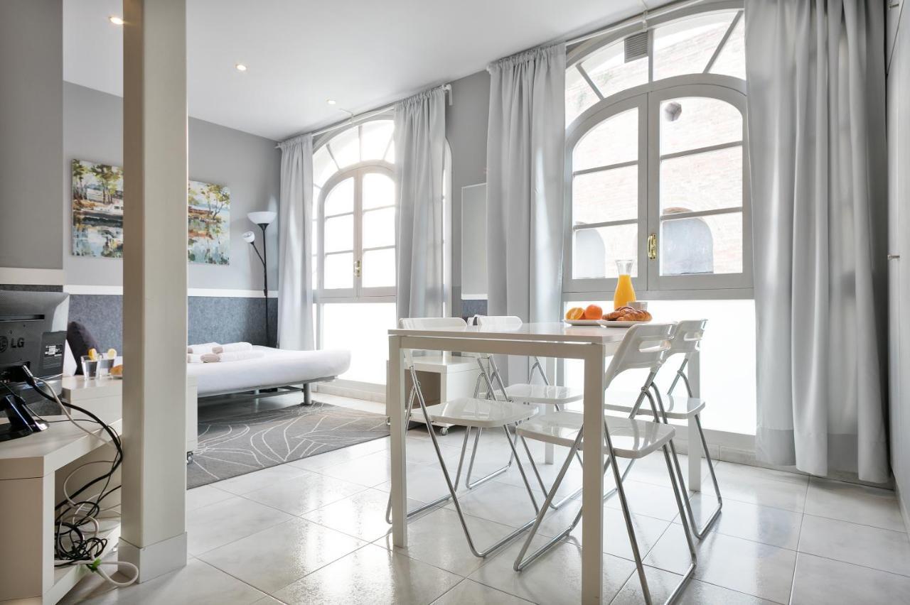 Stay U-Nique Apartments Grandegracia Barcelona Room photo